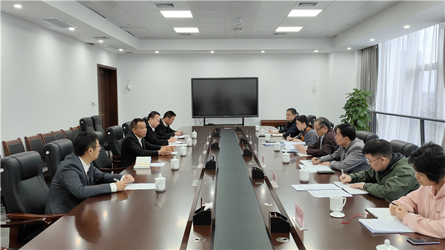 中马合资公司总裁肖源率队到自治区商务厅汇...